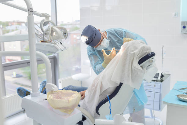 Best Mobile Emergency Dentist in Rexland Acres, CA